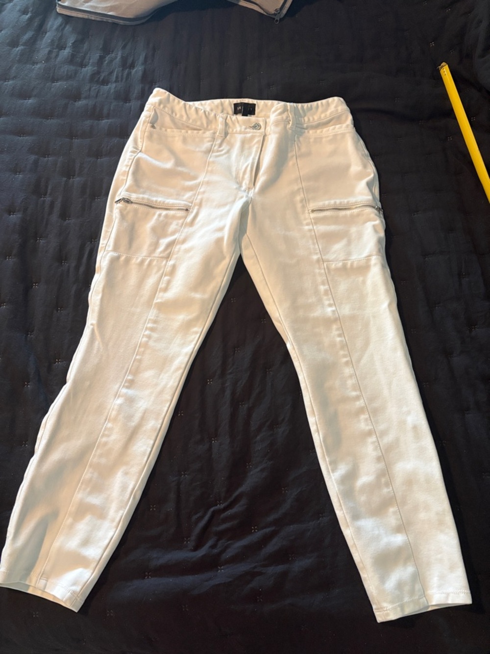 Women’s White Slim Cargo Ponte Pants